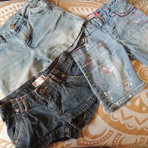 Girls' shorts lot (3 pair)